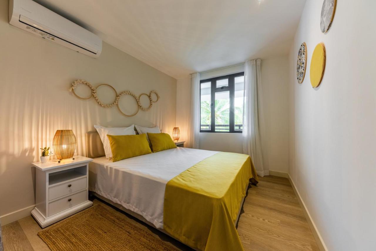 Les Cerisiers Beach Residence, Cosy And Modern 3 Bedroom Apartment Located 50 Metres From The Beach And From All Amenities And Restaurants On The Coastal Road Flic en Flac ภายนอก รูปภาพ