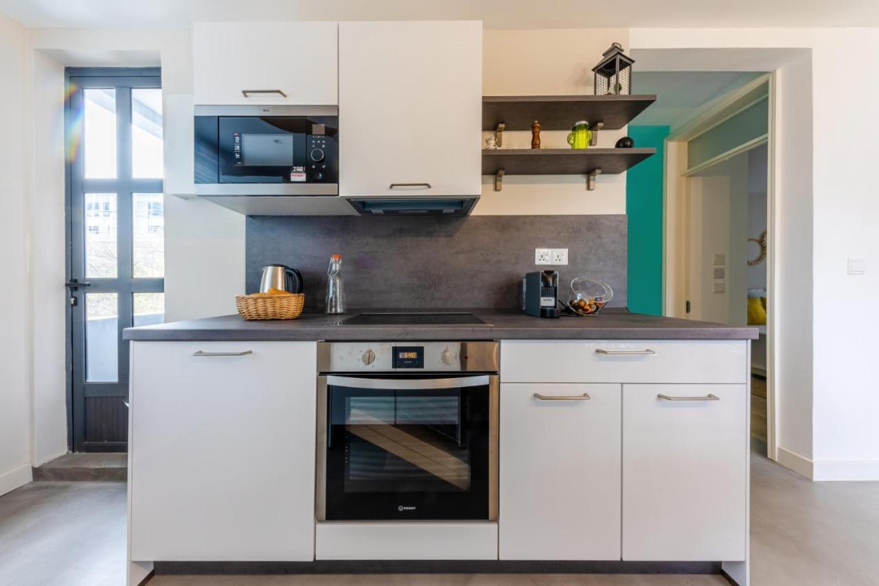 Les Cerisiers Beach Residence, Cosy And Modern 3 Bedroom Apartment Located 50 Metres From The Beach And From All Amenities And Restaurants On The Coastal Road Flic en Flac ภายนอก รูปภาพ